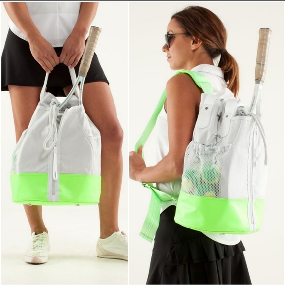 lululemon athletica Handbags - Rare lululemon rally bag